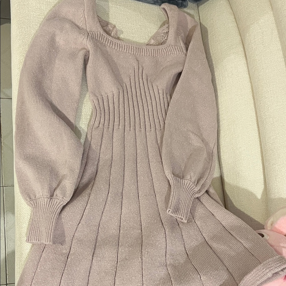 Elegant Mauve Knit Dress